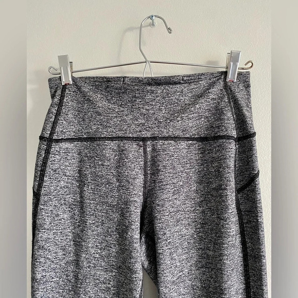 Lululemon Out To Lunge Untight Tight Heathered Black Leggings Size 6 30" - Picture 7 of 14